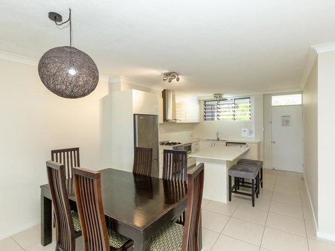 Beach Lodges - Airlie Beach Holiday 22