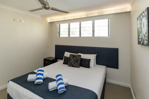 Beach Lodges - Airlie Beach Holiday 11
