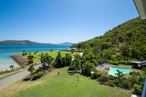 Beach Lodges - Airlie Beach Holiday 18