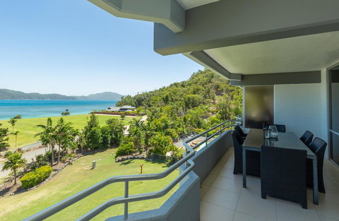 Beach Lodges - Airlie Beach Holiday 15
