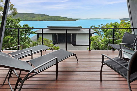 Shorelines - Airlie Beach Holiday 1
