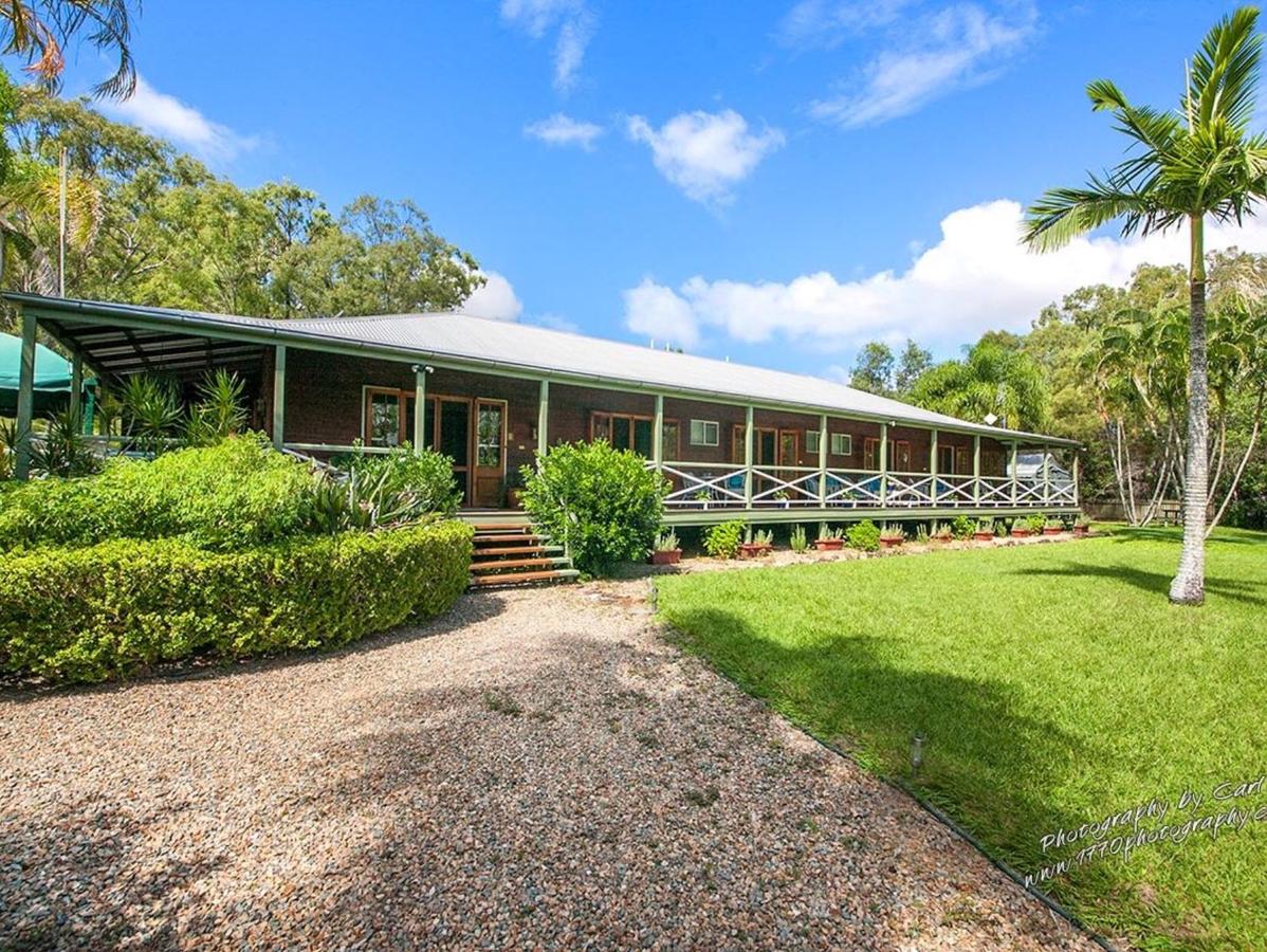 Round Hill QLD Airlie Beach Holiday