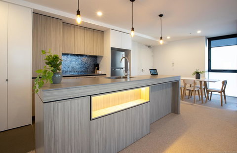 Qube Broadbeach - Airlie Beach Holiday 12