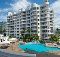 Broadbeach Holiday Apartments - Airlie Beach Holiday