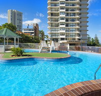 ULTIQA Beach Haven on Broadbeach - Airlie Beach Holiday