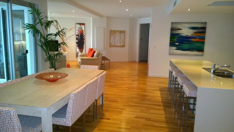 Coral Cove Apartments - Airlie Beach Holiday 4