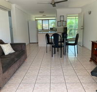 Townsville Holiday Apartments - Airlie Beach Holiday