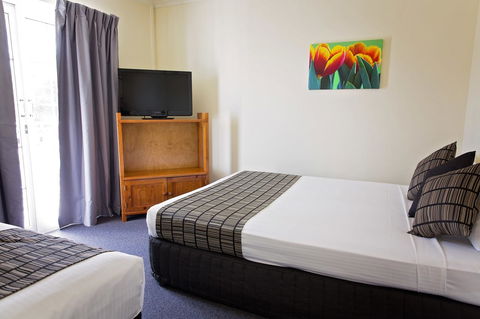 White Lace Motor Inn - Airlie Beach Holiday 21