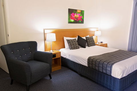 White Lace Motor Inn - Airlie Beach Holiday 19