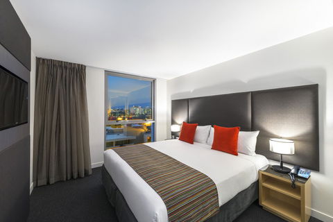Mantra South Bank Brisbane - Airlie Beach Holiday 10