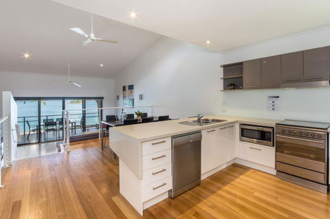 Shorelines Apartments On Hamilton Island By HIHA - Airlie Beach Holiday 10
