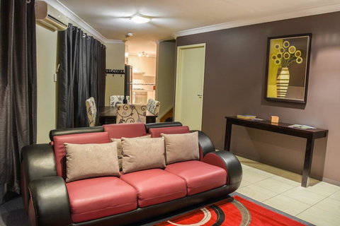 Atricom - Airlie Beach Holiday 0