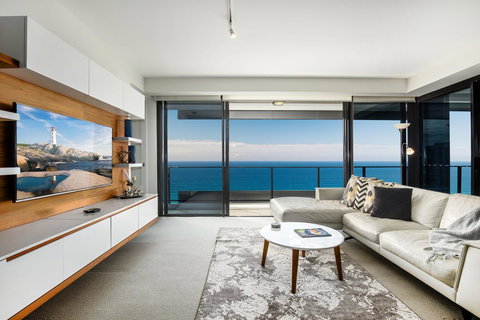 Ultra Broadbeach - Airlie Beach Holiday 20
