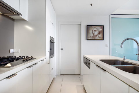Ultra Broadbeach - Airlie Beach Holiday 43