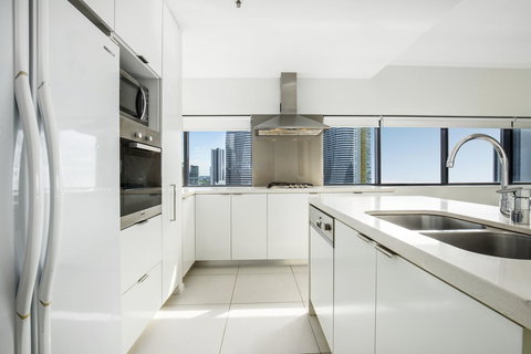 Ultra Broadbeach - Airlie Beach Holiday 31