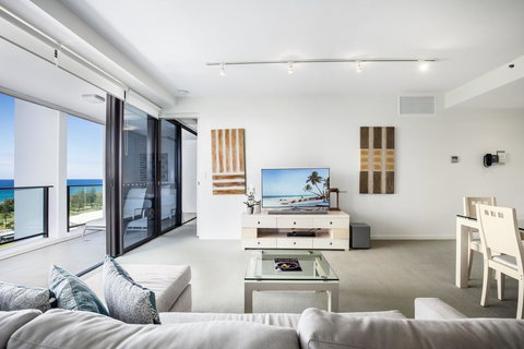 Ultra Broadbeach - Airlie Beach Holiday 36