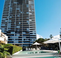 Ultra Broadbeach - Airlie Beach Holiday