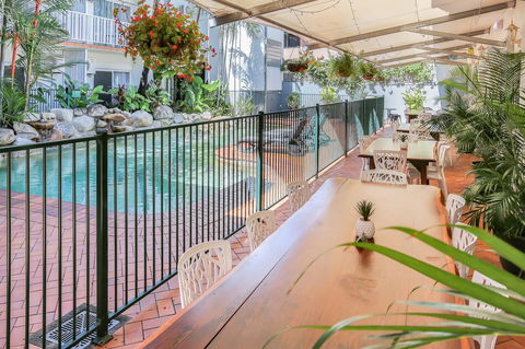 Coral Tree Inn - Airlie Beach Holiday 4