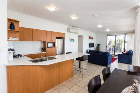 Oasis Apartments On Hamilton Island By HIHA - Airlie Beach Holiday 3