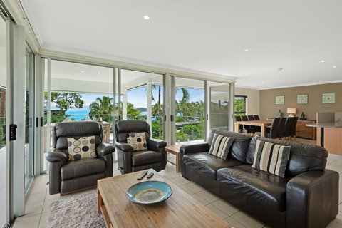 Oasis Apartments On Hamilton Island By HIHA - Airlie Beach Holiday 20