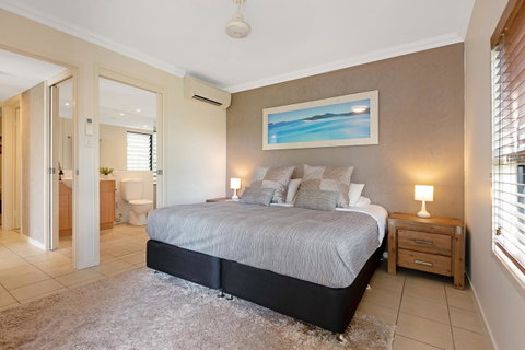 Oasis Apartments On Hamilton Island By HIHA - Airlie Beach Holiday 17