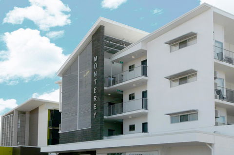 Monterey Apartments Moranbah - Airlie Beach Holiday 6