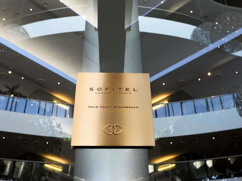 Sofitel Gold Coast Broadbeach - Airlie Beach Holiday 12