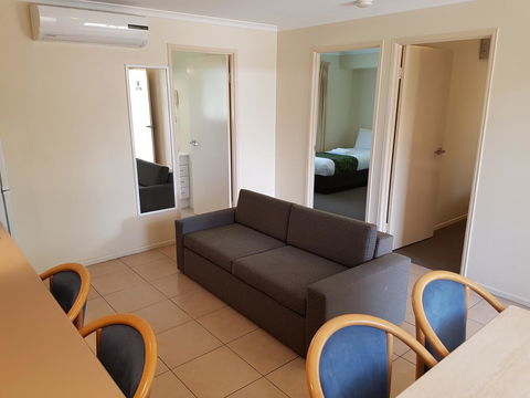 The Palms Motel - Airlie Beach Holiday 17
