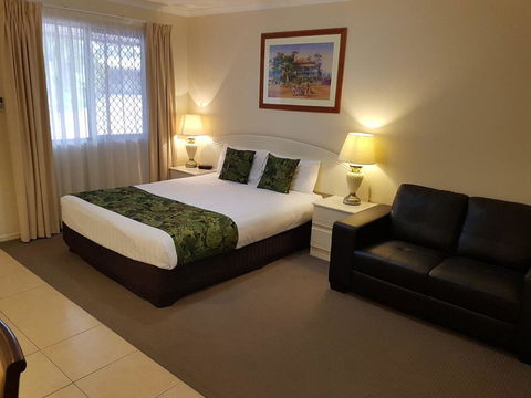 The Palms Motel - Airlie Beach Holiday 0