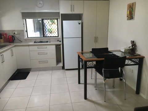 Bluewater Bed & Breakfast Cairns - Airlie Beach Holiday 1