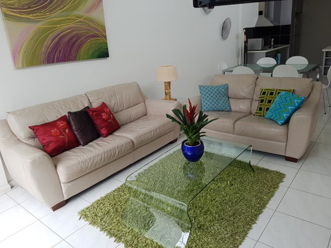 Sutton's Beach Unit - Airlie Beach Holiday 5