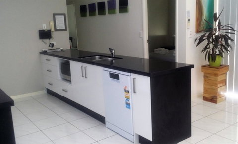 Sutton's Beach Unit - Airlie Beach Holiday 2