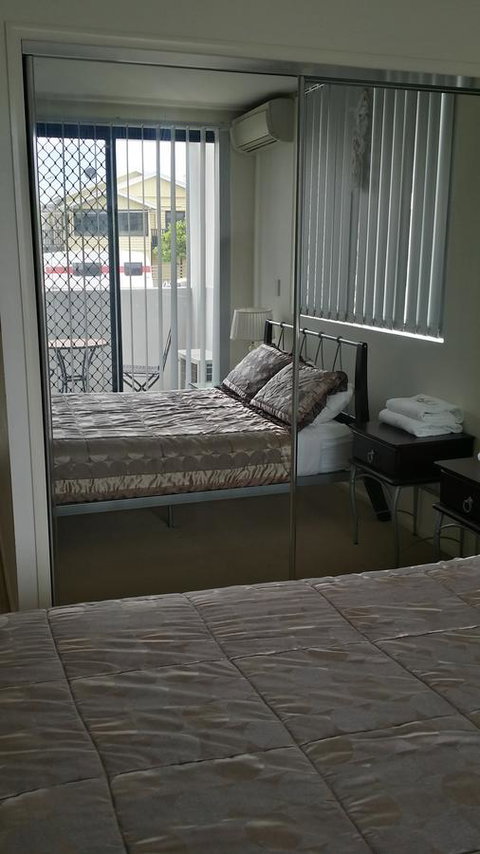 Sutton's Beach Unit - Airlie Beach Holiday 9