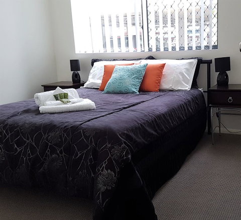 Sutton's Beach Unit - Airlie Beach Holiday 14
