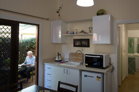 Pale Pacific Holiday Units - Airlie Beach Holiday 23