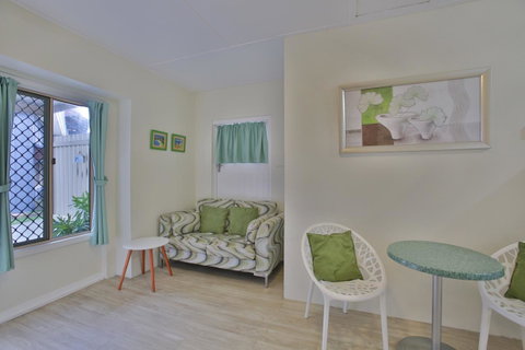 Pale Pacific Holiday Units - Airlie Beach Holiday 18