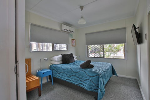 Pale Pacific Holiday Units - Airlie Beach Holiday 10