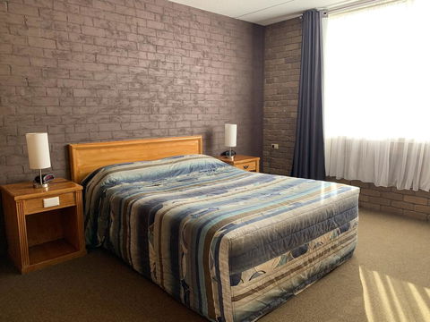 Wedderburn Goldseeker Motel - Airlie Beach Holiday 2