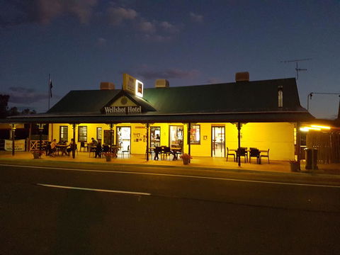Wellshot Hotel - Airlie Beach Holiday 2