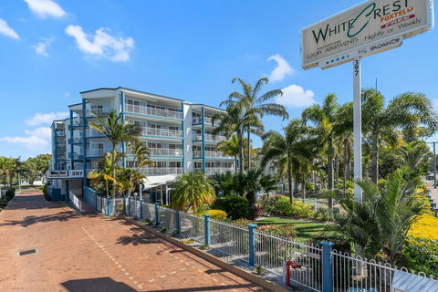 White Crest Luxury Apartments - Airlie Beach Holiday 0