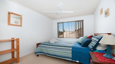 Wintersview 2 - Lennox Head - Airlie Beach Holiday 1