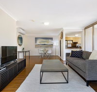 Woolloomooloo Modern Apartment 12BRK - Airlie Beach Holiday