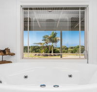Your Luxury Escape - Byron Sunset Breeze - Airlie Beach Holiday
