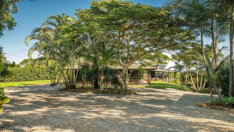 Your Luxury Escape - Illuka On Coopers - Airlie Beach Holiday 1