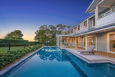 Your Luxury Escape - Trig Point - Airlie Beach Holiday 3