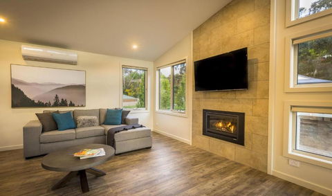 A Pear Tree Loft - Airlie Beach Holiday 2