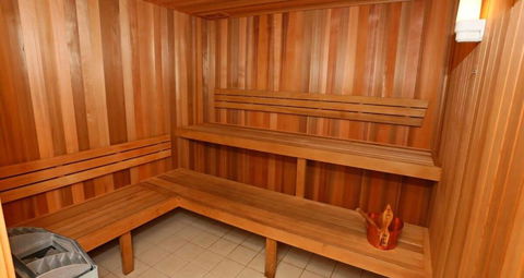 Alex Heads Oceanview Escape - Airlie Beach Holiday 3