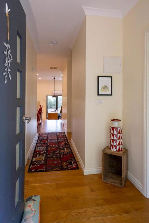 Alfies On Albert Daylesford - Airlie Beach Holiday 4