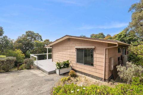 Annelise - Airlie Beach Holiday 0