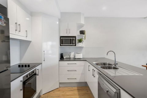 Aqua On Fletcher Street - Airlie Beach Holiday 4